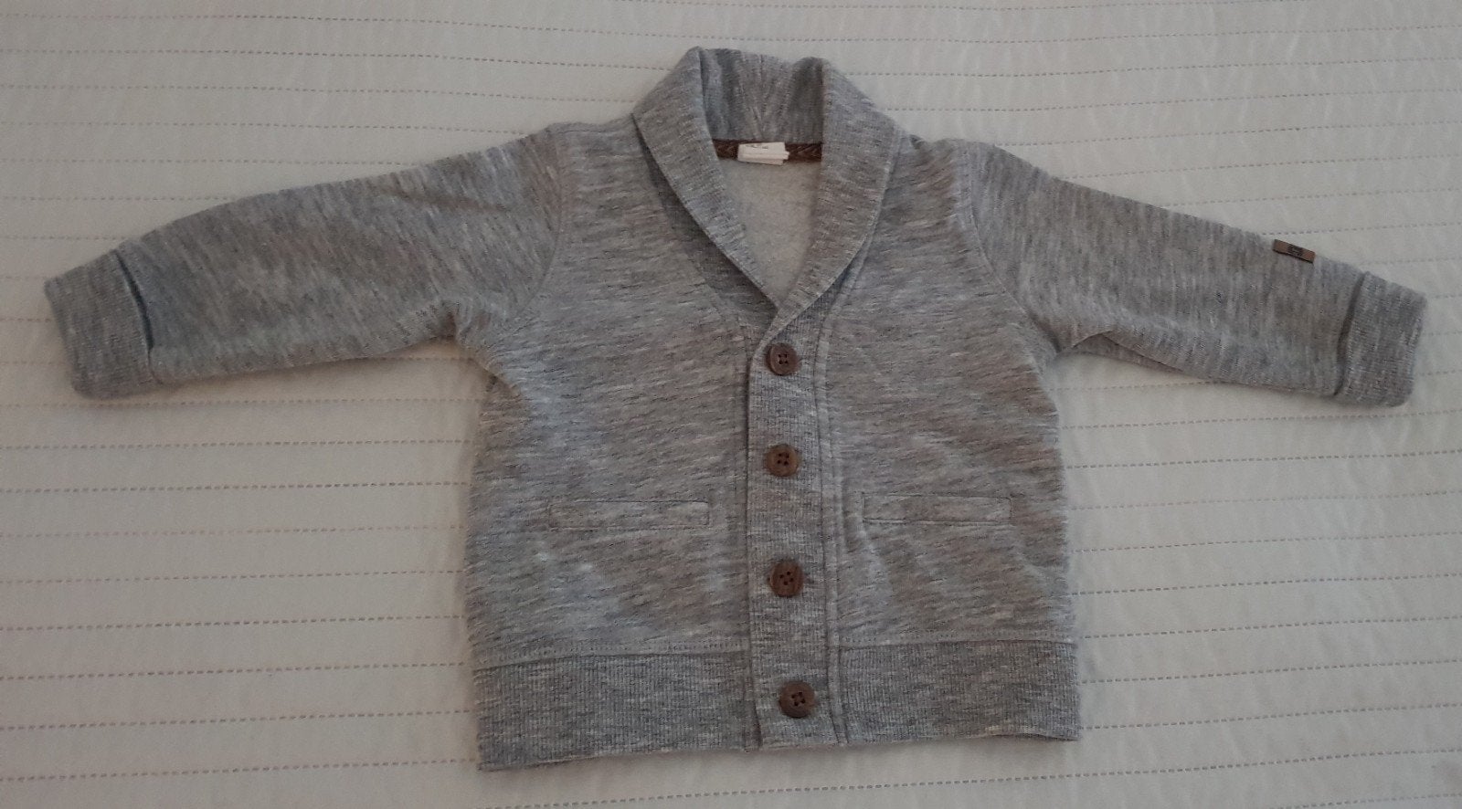 Vest grijs maat 68 baby kleding stoer vestje vesten jasje, Kinderen en Baby's, Babykleding | Maat 68, H&M, Zo goed als nieuw, Jongetje