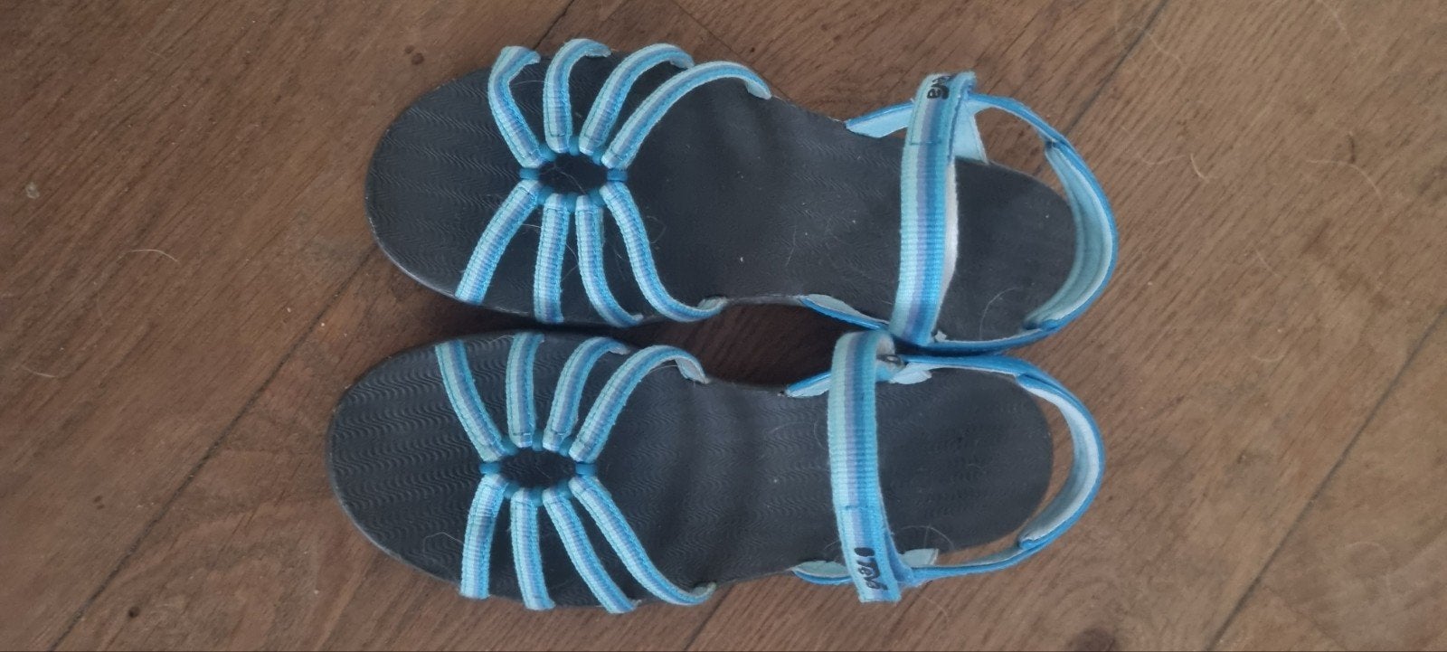 Mooie Teva sandalen maat 6,5 is 37,5, Blauw, Teva, Gedragen, Sandalen of Muiltjes