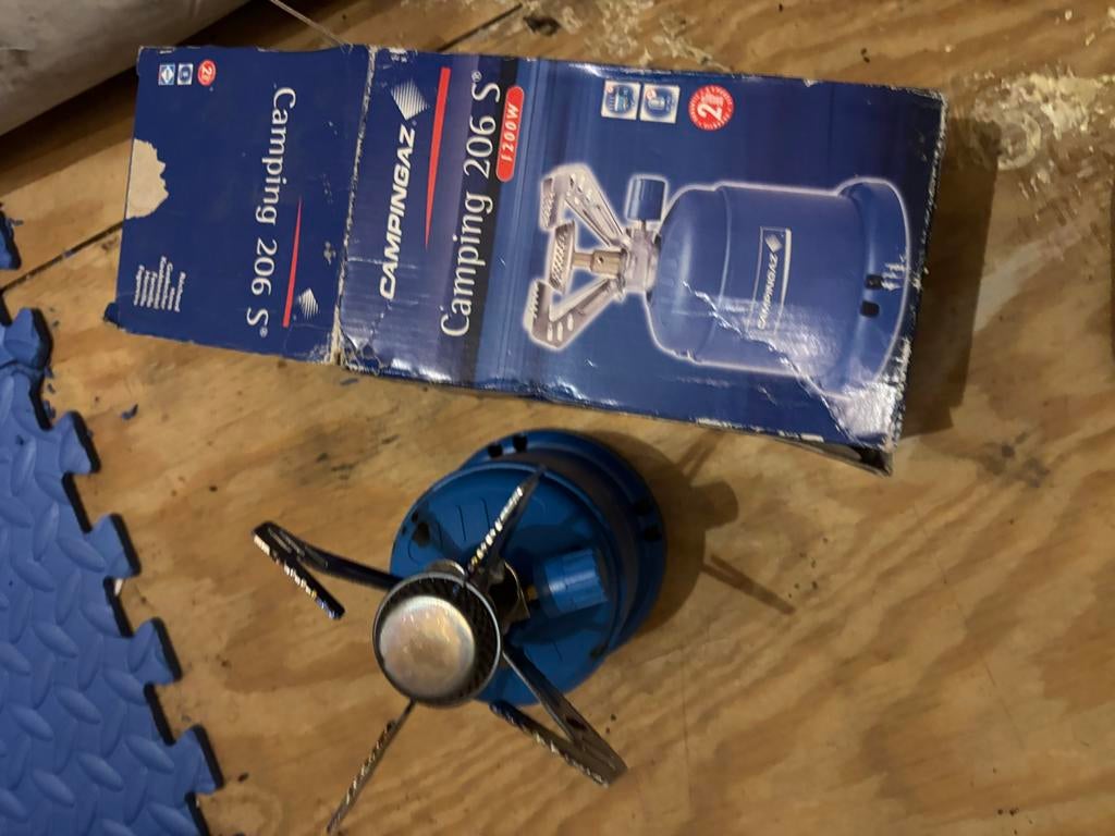 Campinggaz lamp en kookpitje  €20, Ophalen, Zo goed als nieuw