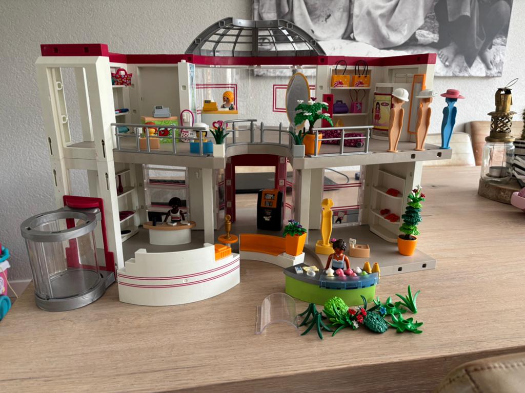 Playmobil winkelcentrum 5485 incl accessoires, Ophalen, Zo goed als nieuw