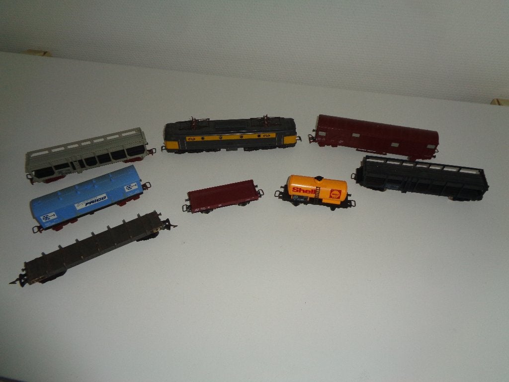 Jouef NS 1306 elektrische locomotief H0.met 7 wagonnetjes, Gebruikt, Jouef, Ophalen of Verzenden, NS
