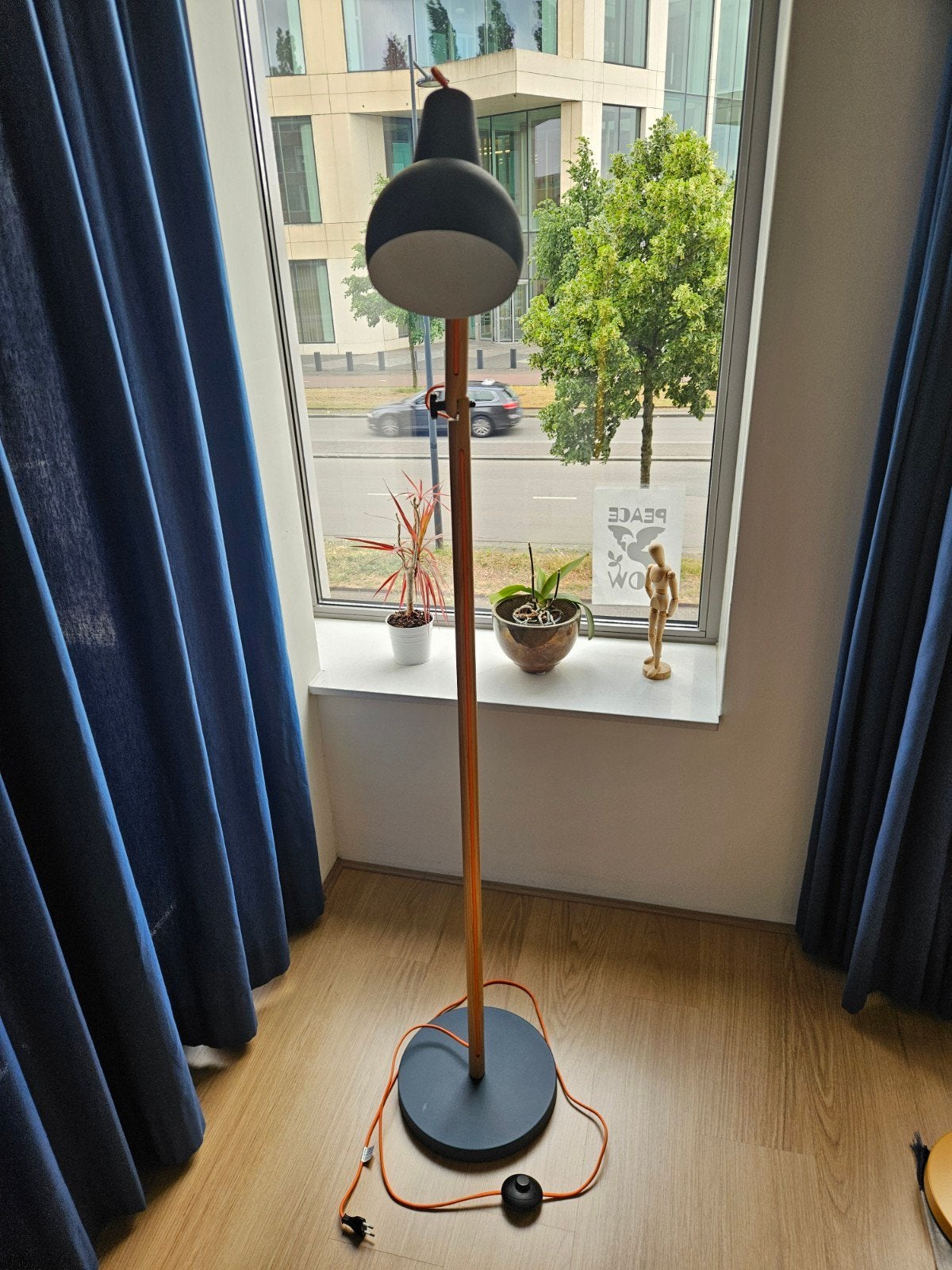 Zuiver - staande lamp - modern met houten accenten, Huis en Inrichting, Lampen | Vloerlampen, Ophalen, Modern, Scandinavisch, E27 (groot)