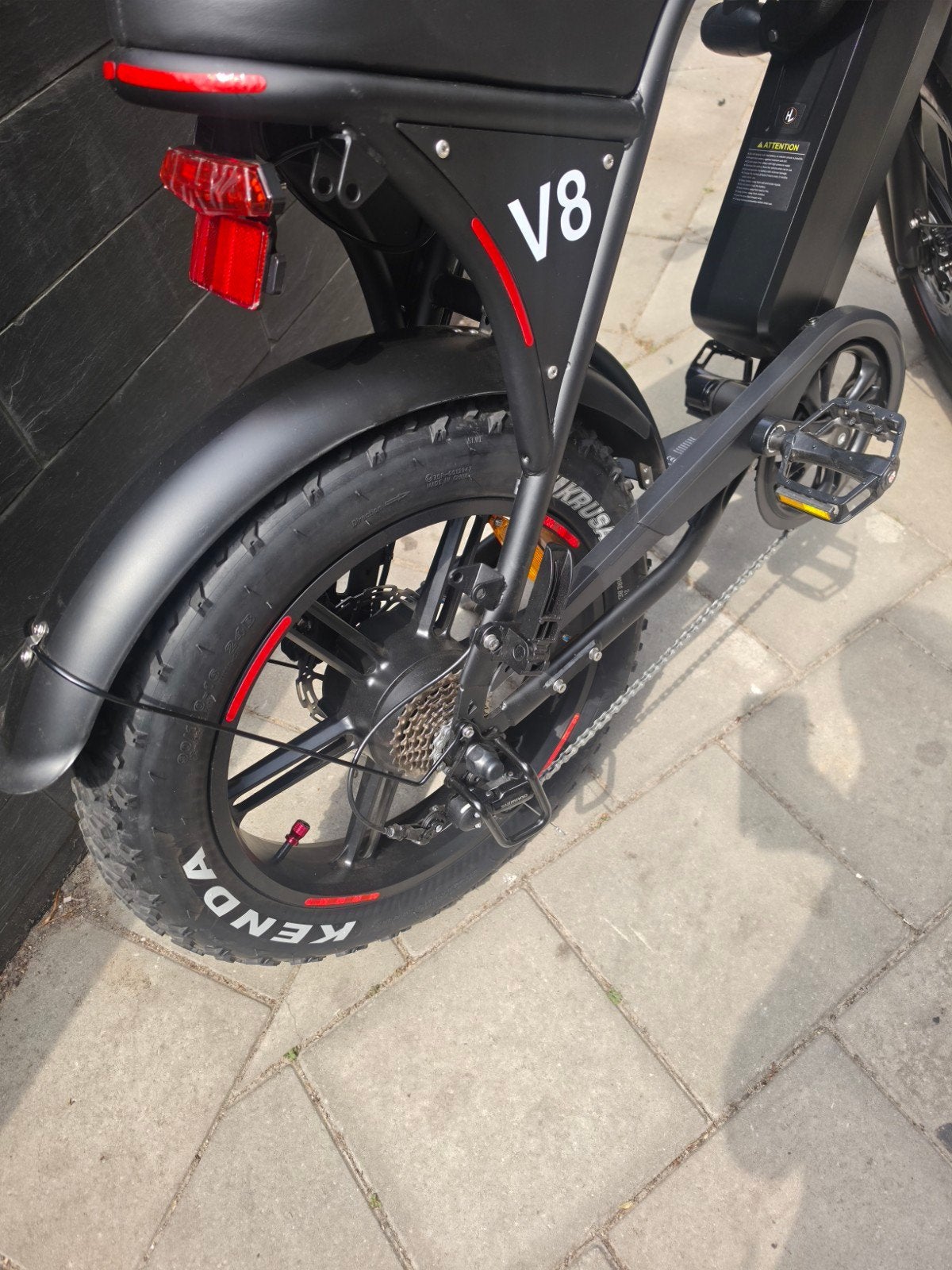 V8 E-bike - Nieuwstaat met slechts 350km, Fietsen en Brommers, Elektrische fietsen, Ophalen of Verzenden