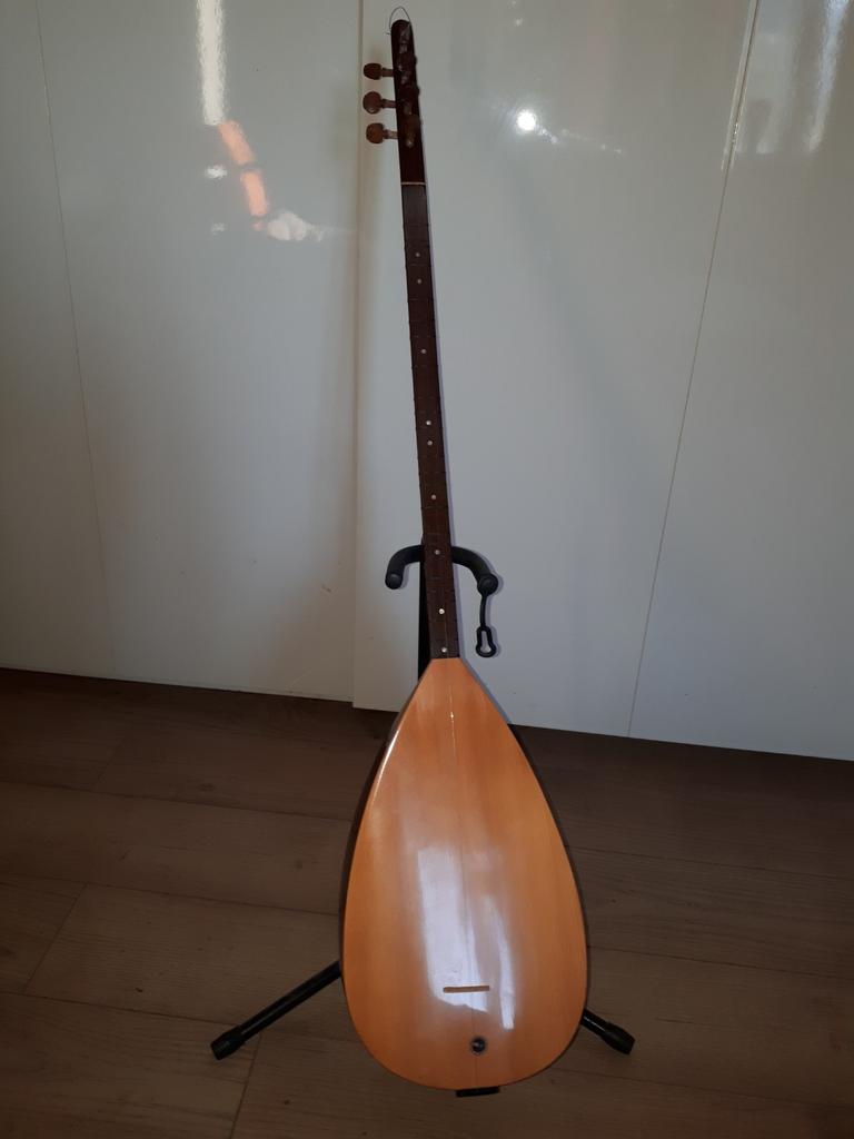 Türkse snaarinstrument(Saz), Ophalen, Zo goed als nieuw