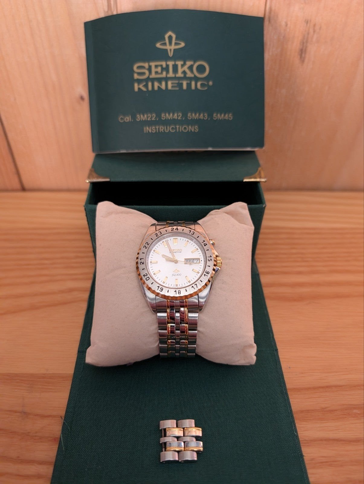 ‼️Seiko Kinetic SQ100 Bi-Colour Herenhorloge‼️, Gebruikt, Staal, Polshorloge, Ophalen of Verzenden