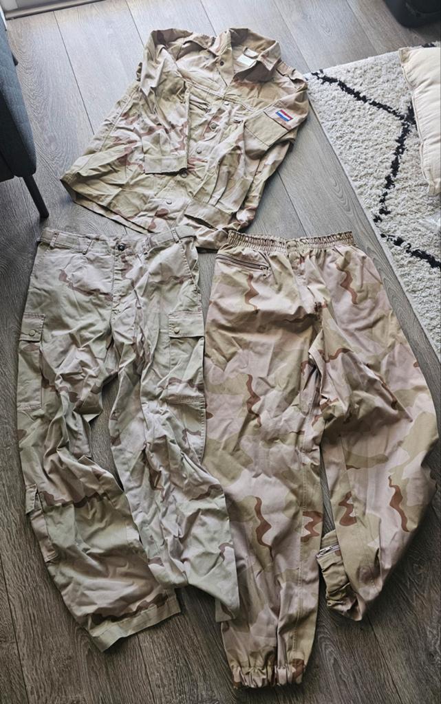 Gevechtstenue shirt, broek & overbroek- Maat L - Airsoft, Ophalen of Verzenden