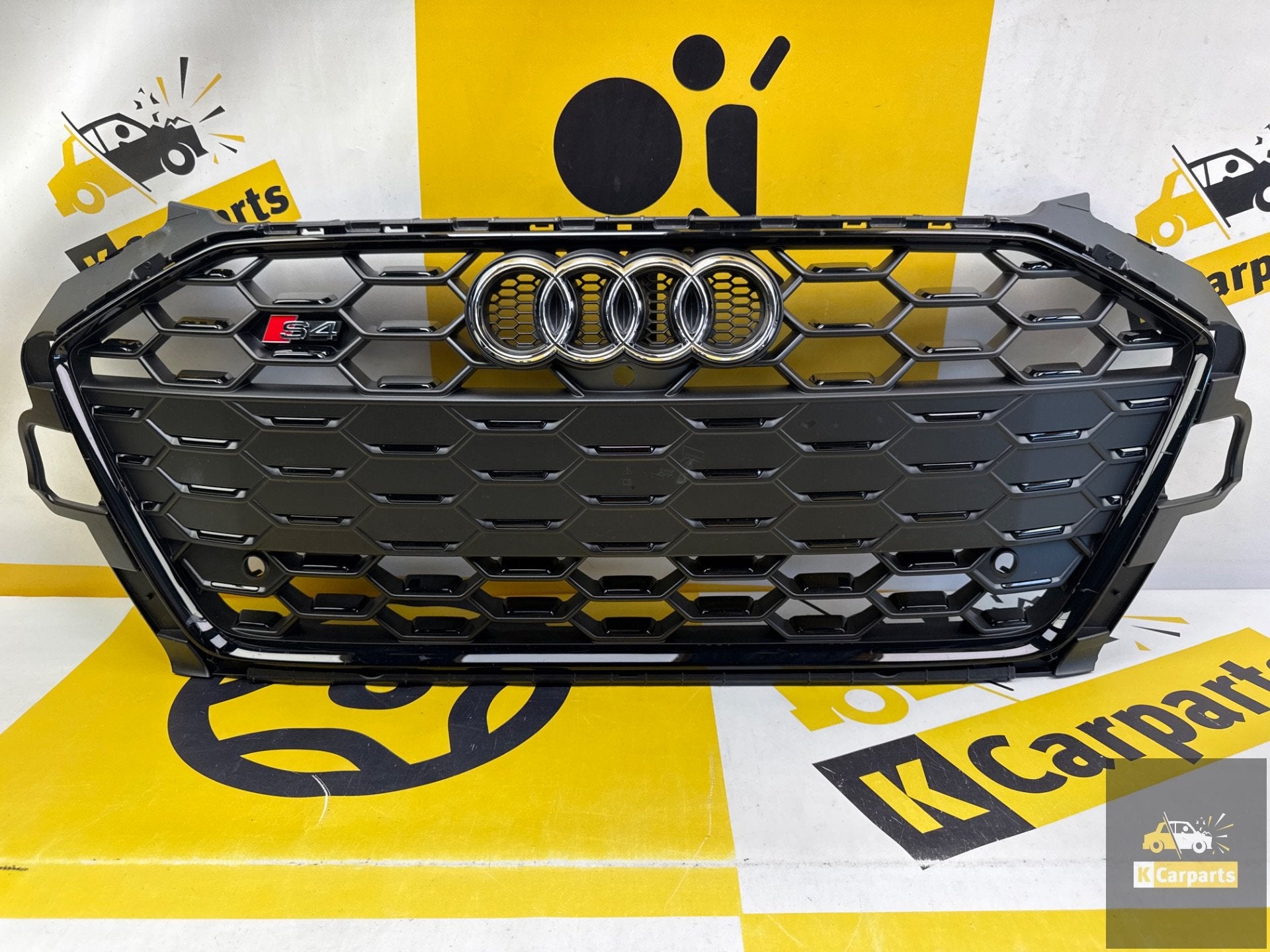 Audi A4 S4 B9 GRILL 8W0853651DM Grill Origineel, Gebruikt, Voor, AUDI AG, Auto-Union-Strasse 1
85045  Ingolstadt, DE