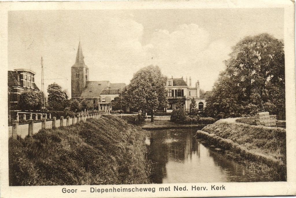 Goor - Diepenheimscheweg met Ned. Herv. Kerk - gelopen, Verzamelen, Verzenden, 1920 tot 1940, Gelopen, Overijssel