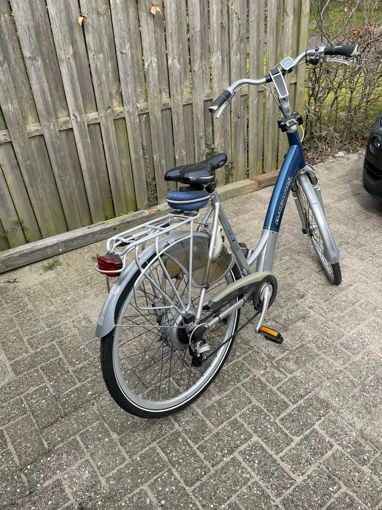 Elektrische fiets, Fietsen en Brommers, Ophalen, Minder dan 30 km per accu, Gebruikt, Batavus