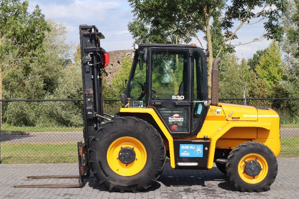 3 TON RUWTERREIN HEFTRUCK TE HUUR | 4X4 | JCB 930-4 SV HUREN