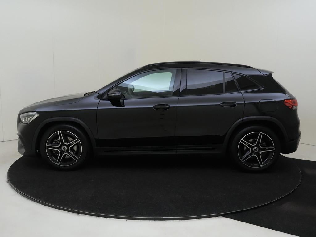Mercedes-Benz GLA-klasse 200 Business Solution AMG / Stoelve, Auto's, Mercedes-Benz, Leder en Stof, SUV of Terreinwagen, 1332 cc