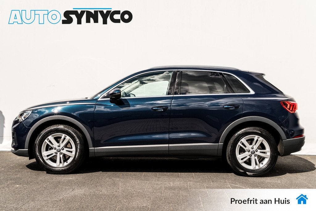 Audi Q3 35 TFSI Pro Line Aut. | Panoramadak | Trekhaak | LED, Stof, Euro 6, 4 cilinders, Blauw