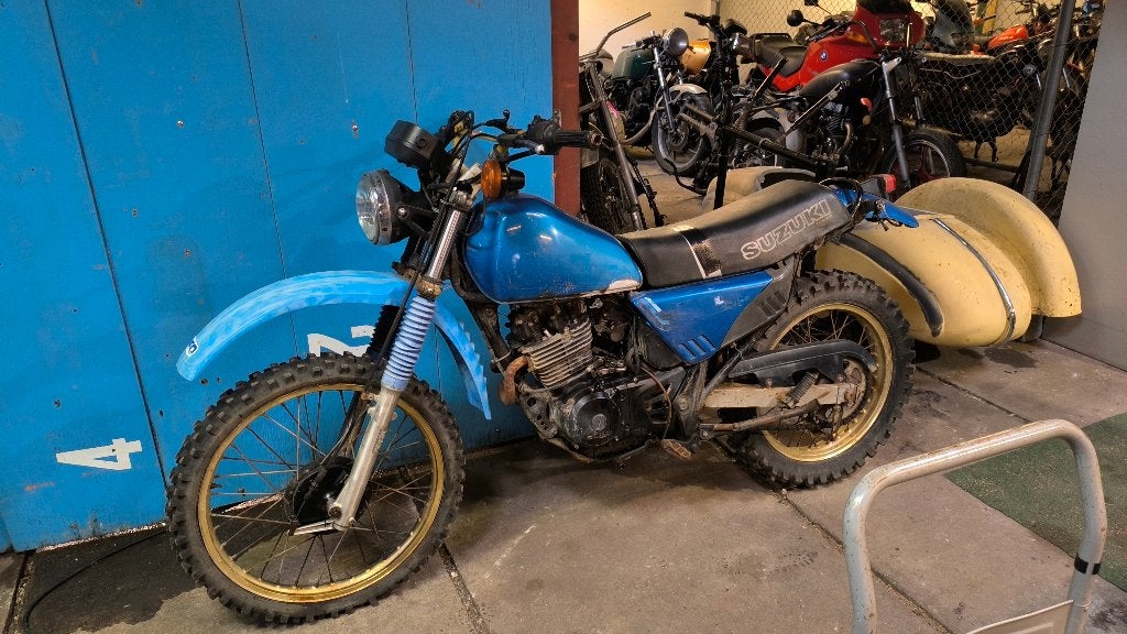 Suzuki DR 250, Motoren, Ophalen, Gebruikt