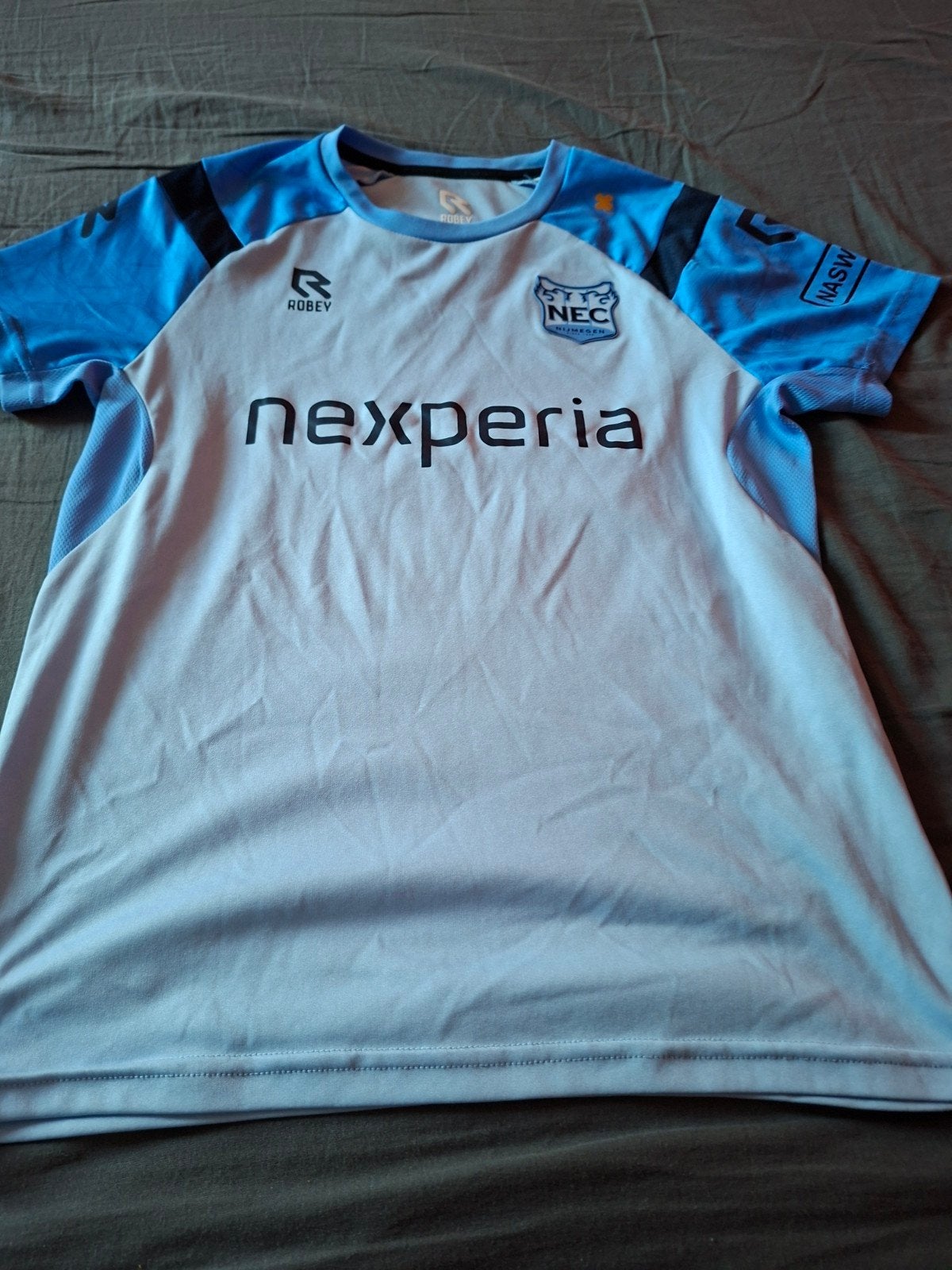 NEC Nijmegen Robey voetbalshirt maat 152, Ophalen of Verzenden, Gebruikt, Robey, Jongen of Meisje