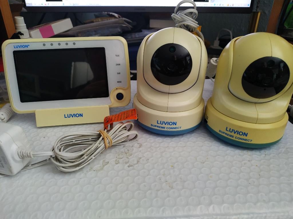 LUVION Supreme Connect Babyfoon met 2 camera, Ophalen of Verzenden, Gebruikt, 100 tot 250 meter, Camera