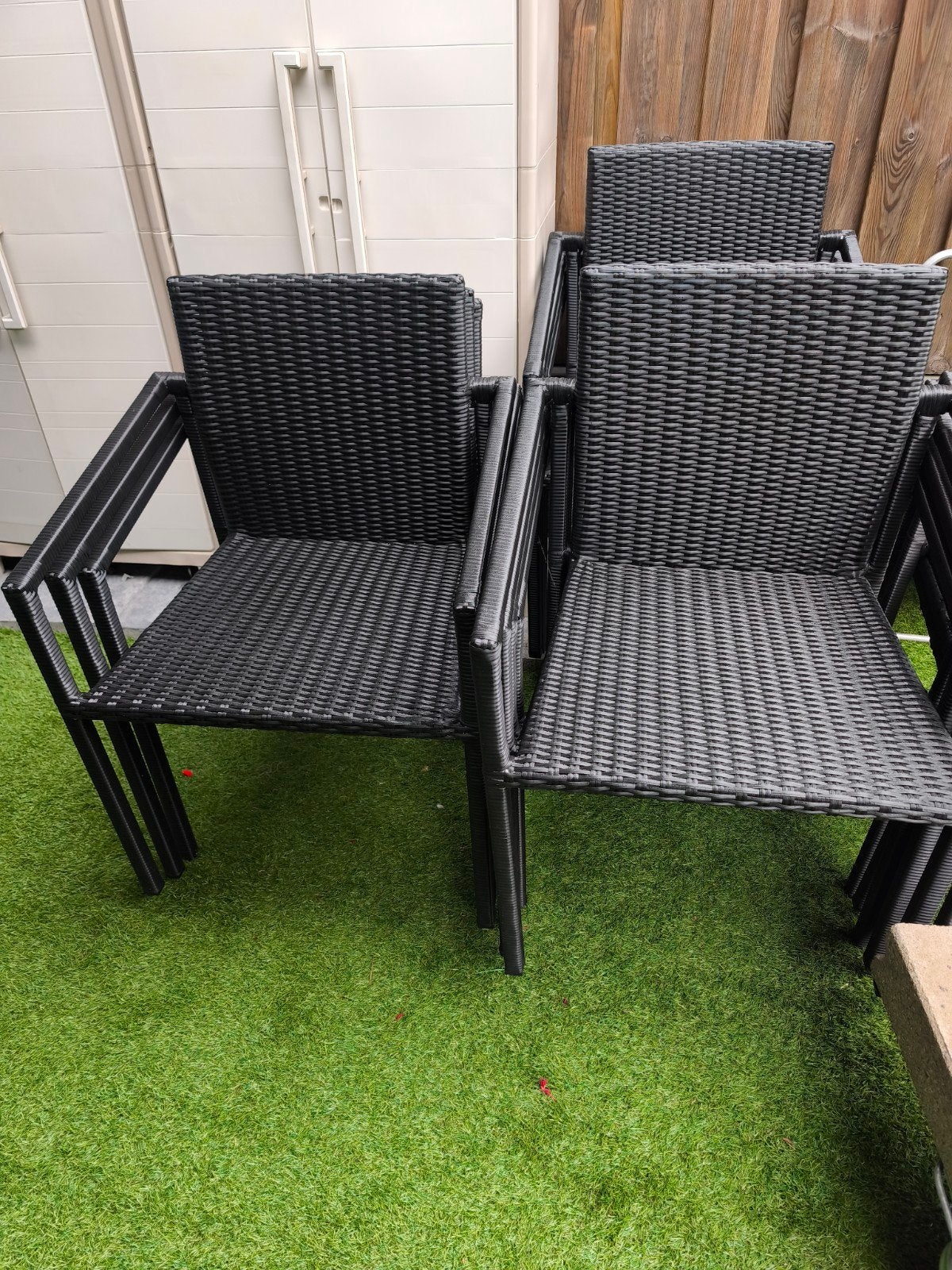 14 nieuwe tuinstoelen, Kunststof, Zo goed als nieuw, Stoel, Ophalen