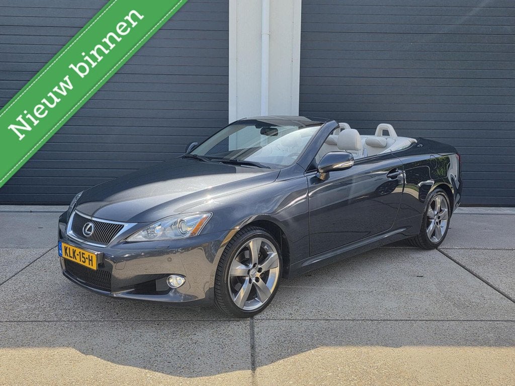 Lexus IS Cabriolet 250C |Dealer onderhouden |2 JAAR GARANTIE, Auto's, Lexus, Automaat, Achterwielaandrijving, Gebruikt, Beige
