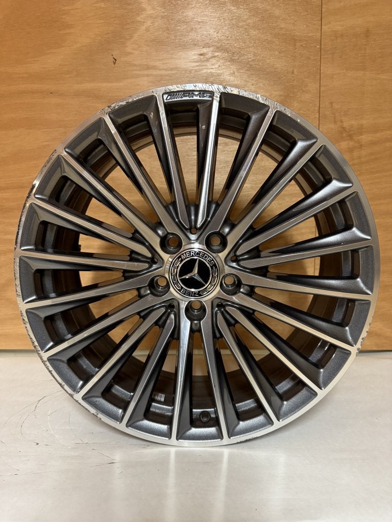 Origineel Mercedes AMG 19” a-klasse velg w177 a1774014200, Auto-onderdelen, Banden en Velgen, Gebruikt, Velg(en), Niet ingevuld