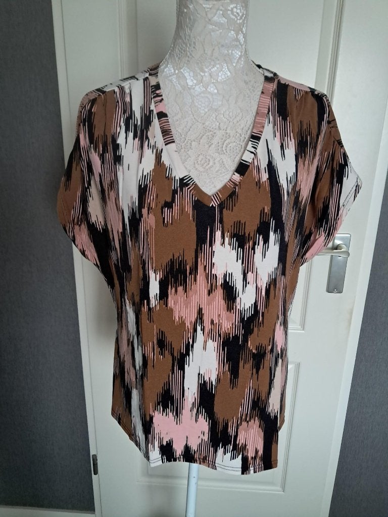 Shirt &Co Woman  Maat : XL 42 Kleur : Bruin, Meerkleurig, Maat 42/44 (L), &Co Woman, Ophalen of Verzenden