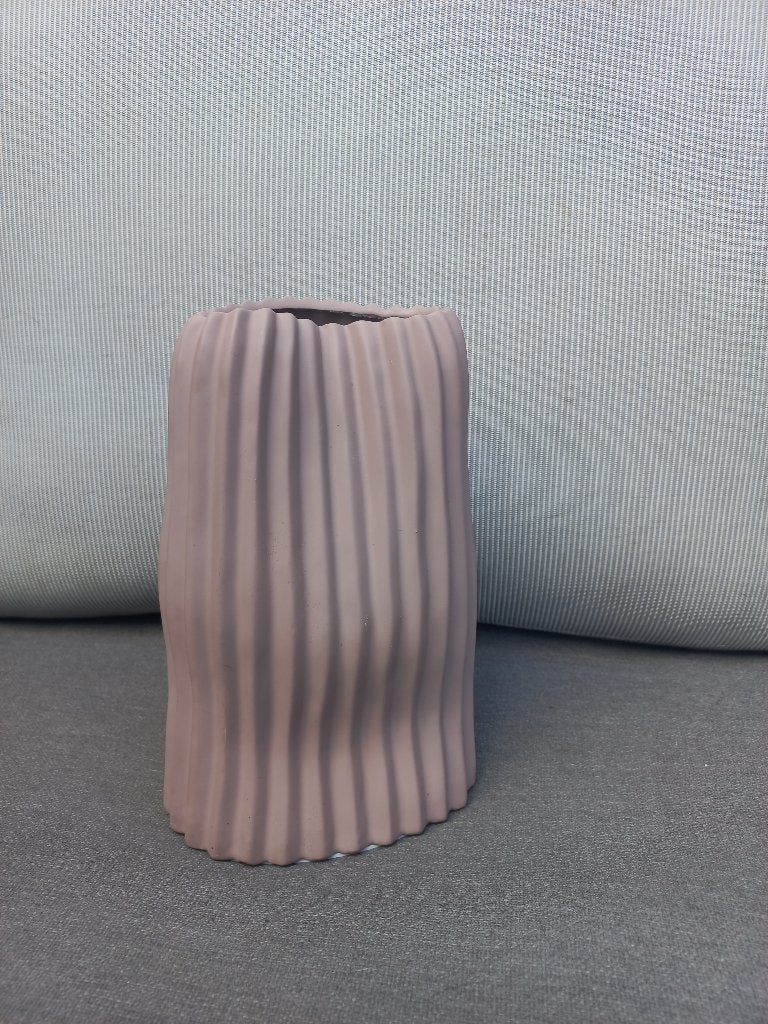 Hema vaas organische vorm oudroze paars, Ophalen of Verzenden, Zo goed als nieuw, Roze, 20 cm