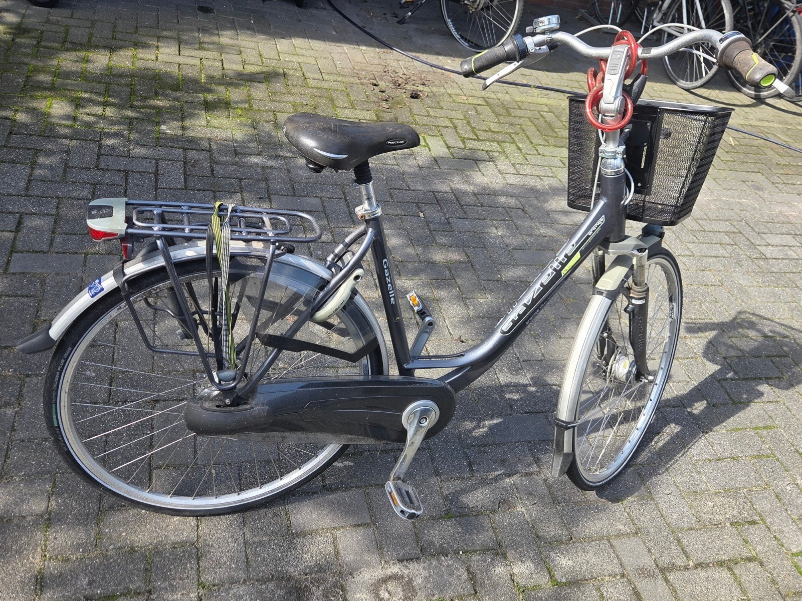 Gazelle Orange Plus damesfiets met mand en slot, Ophalen, (Extra) lage instap, Gazelle, Trommelrem