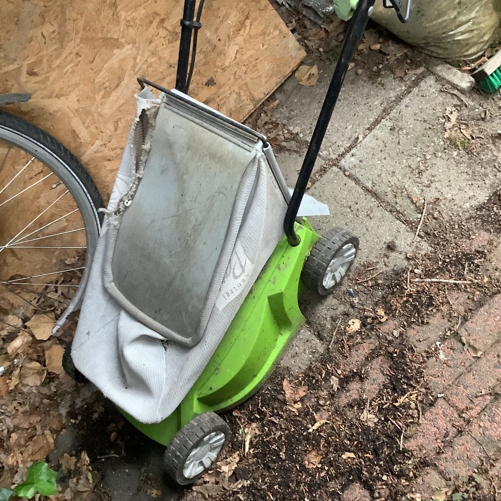 Elektrische grasmaaier, Tuin en Terras, Ophalen, Cirkelmaaier, Gebruikt, Elektrische grasmaaier