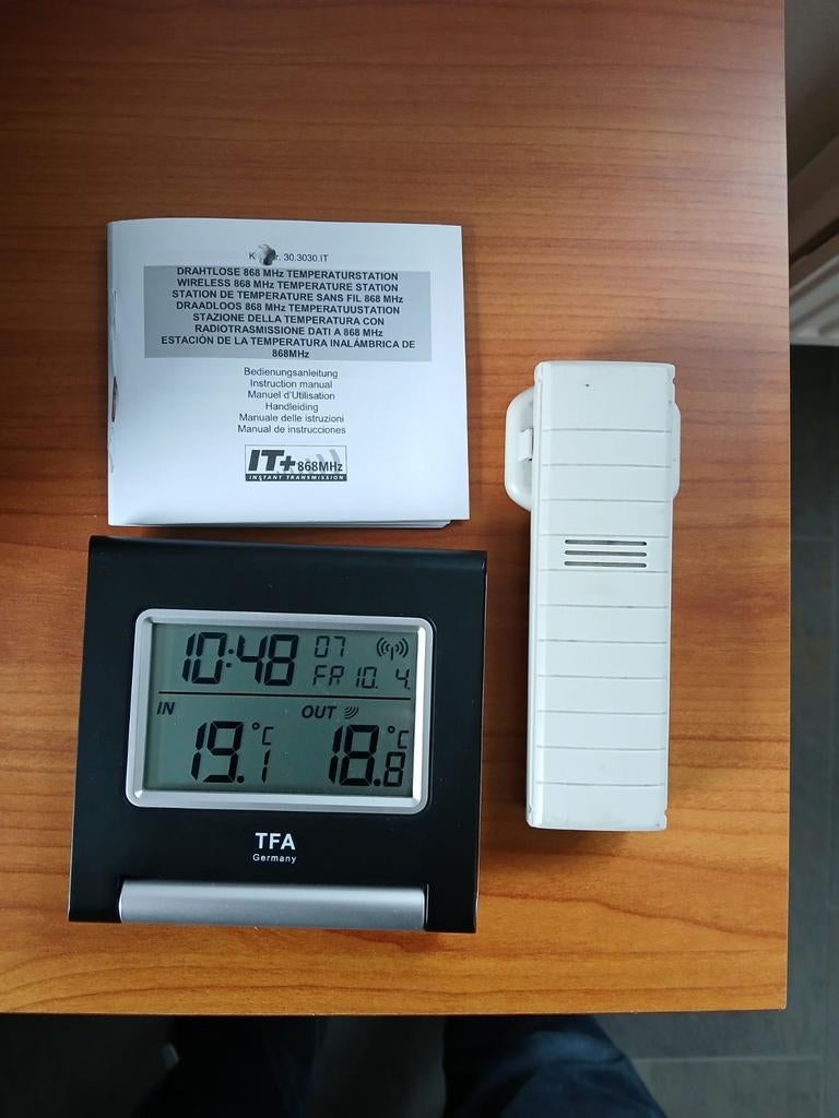 TFA Draadloos Weerstation met Binnen- en Buitentemperatuur, Ophalen of Verzenden, Gebruikt, Weerstation