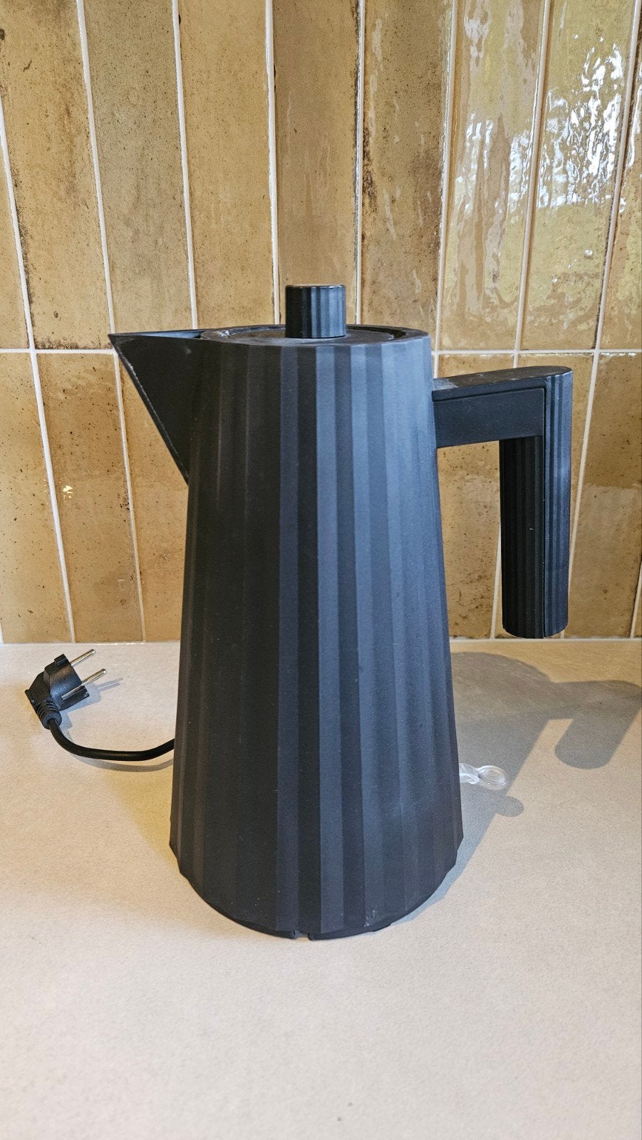 Alessi waterkoker, Witgoed en Apparatuur, 1 tot 2 liter, Ophalen of Verzenden, Gebruikt