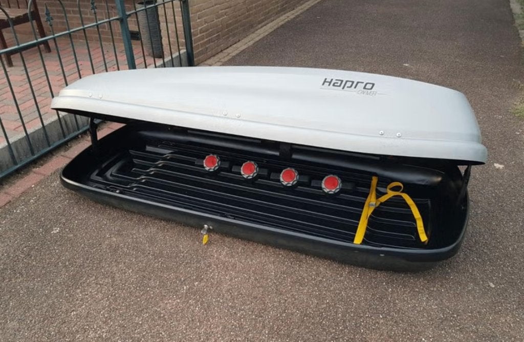 Dakkoffer Hapro 6.5 (430 liter) te huur, Auto diversen, Ophalen, Zo goed als nieuw