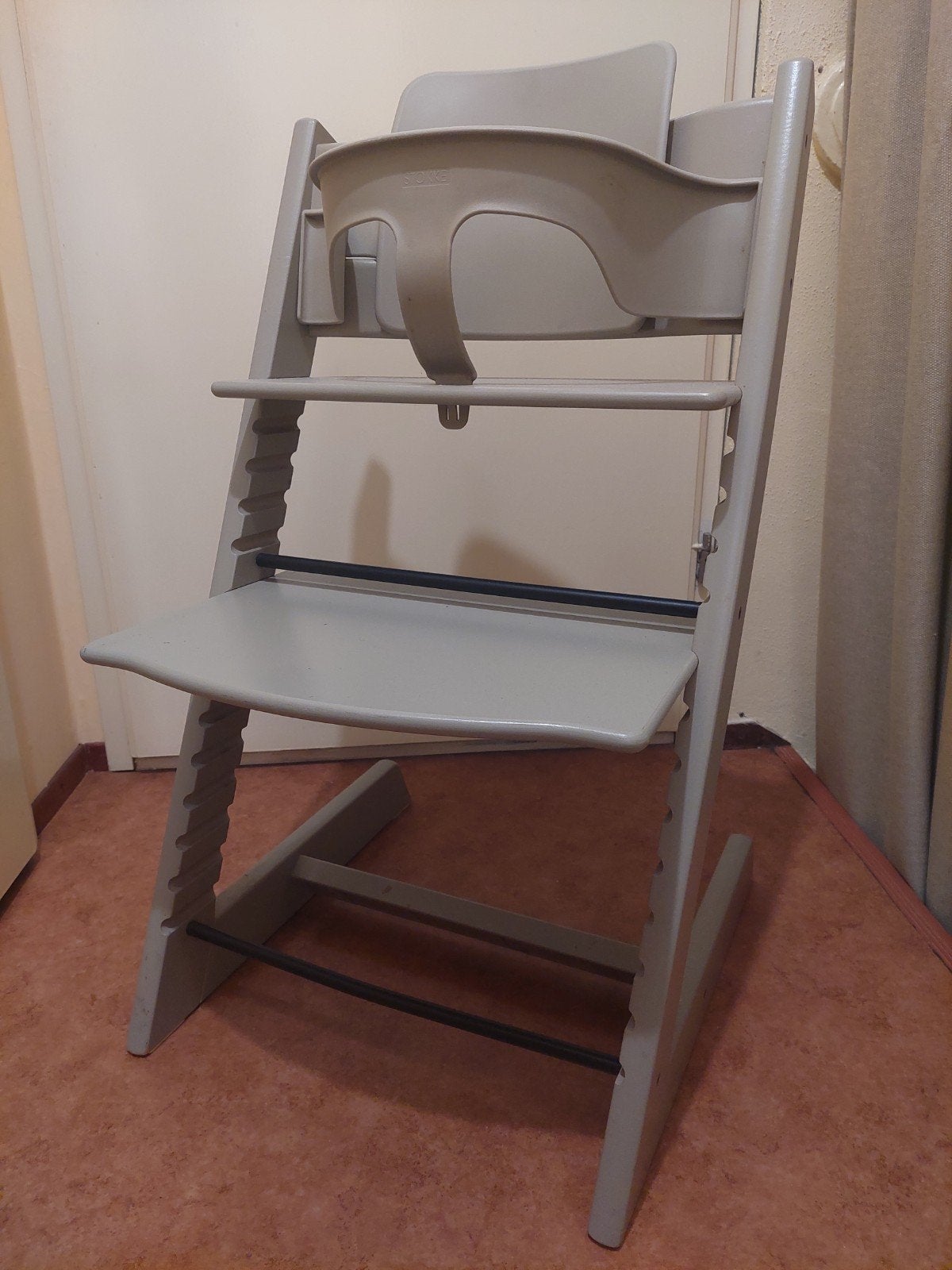 Tripp Trapp, Kinderen en Baby's, Kinderstoelen, Ophalen of Verzenden, Zo goed als nieuw, Meegroeistoel