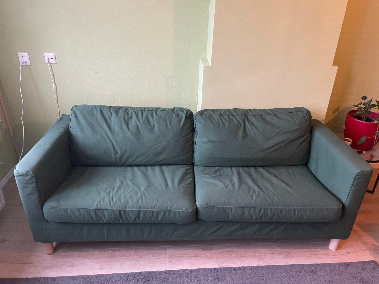 Ikea 3-zitsbank in donkergroen, Huis en Inrichting, Ophalen, Gebruikt, Driepersoons, 75 tot 100 cm