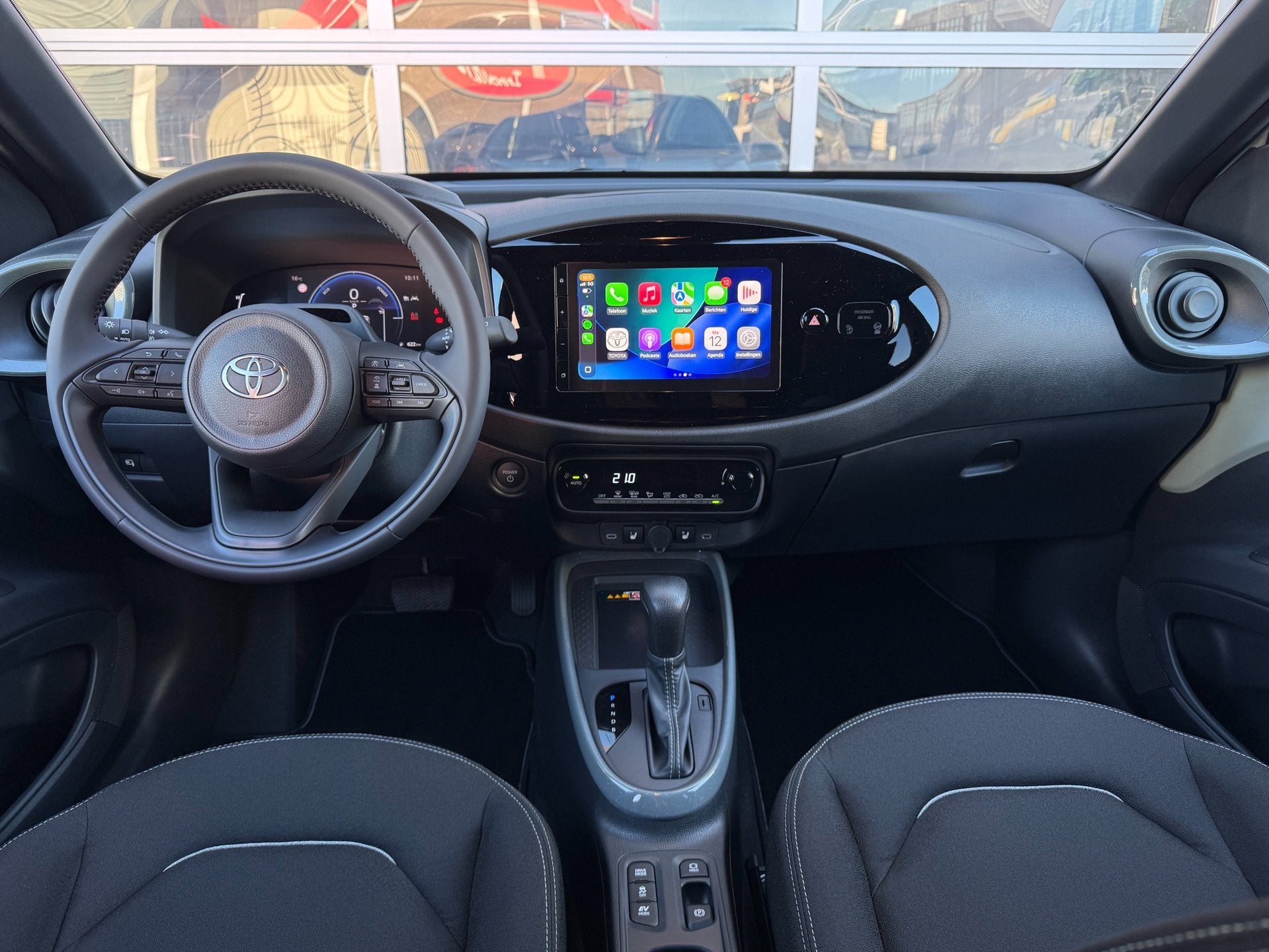 Toyota Aygo X Hybrid 115 pulse|Apple CarPlay/Android Auto|Pa, Auto's, 12 maanden, Stof, 4 stoelen, 116 pk