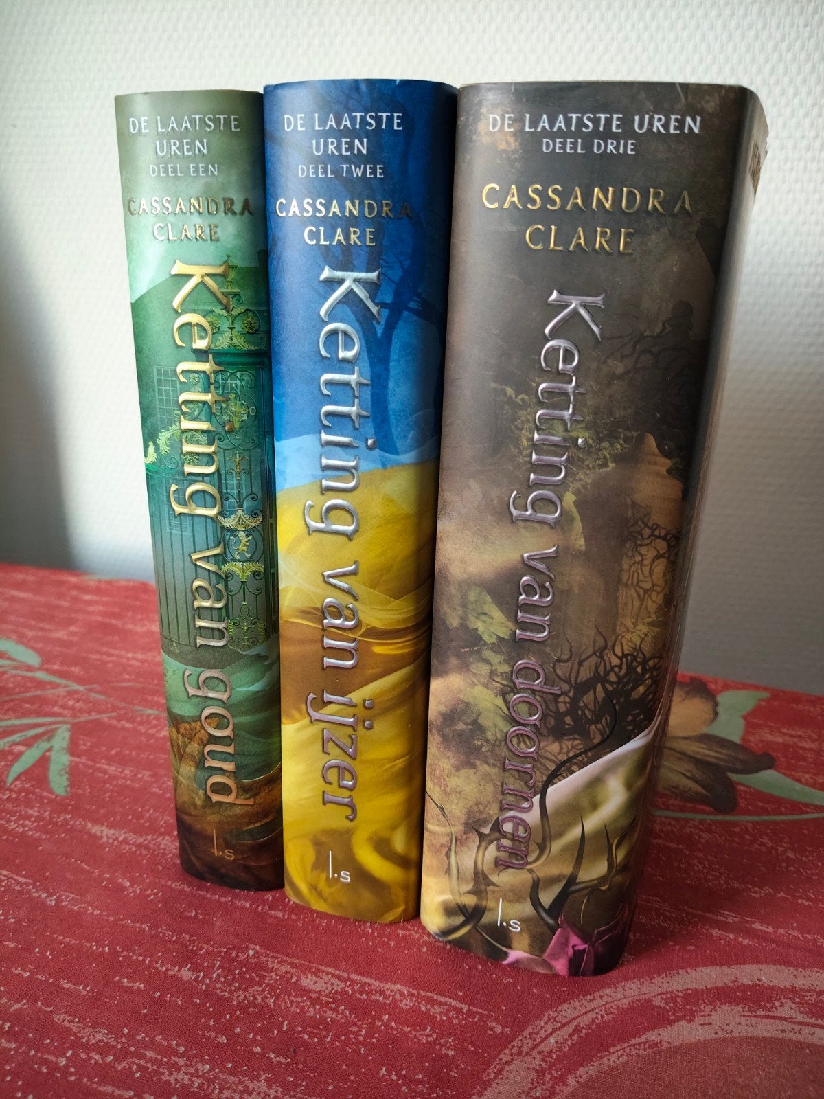 Cassandra Clare - De Laatste Uren (Limited Edition), Boeken, Ophalen of Verzenden, Nieuw, Cassandra Clare