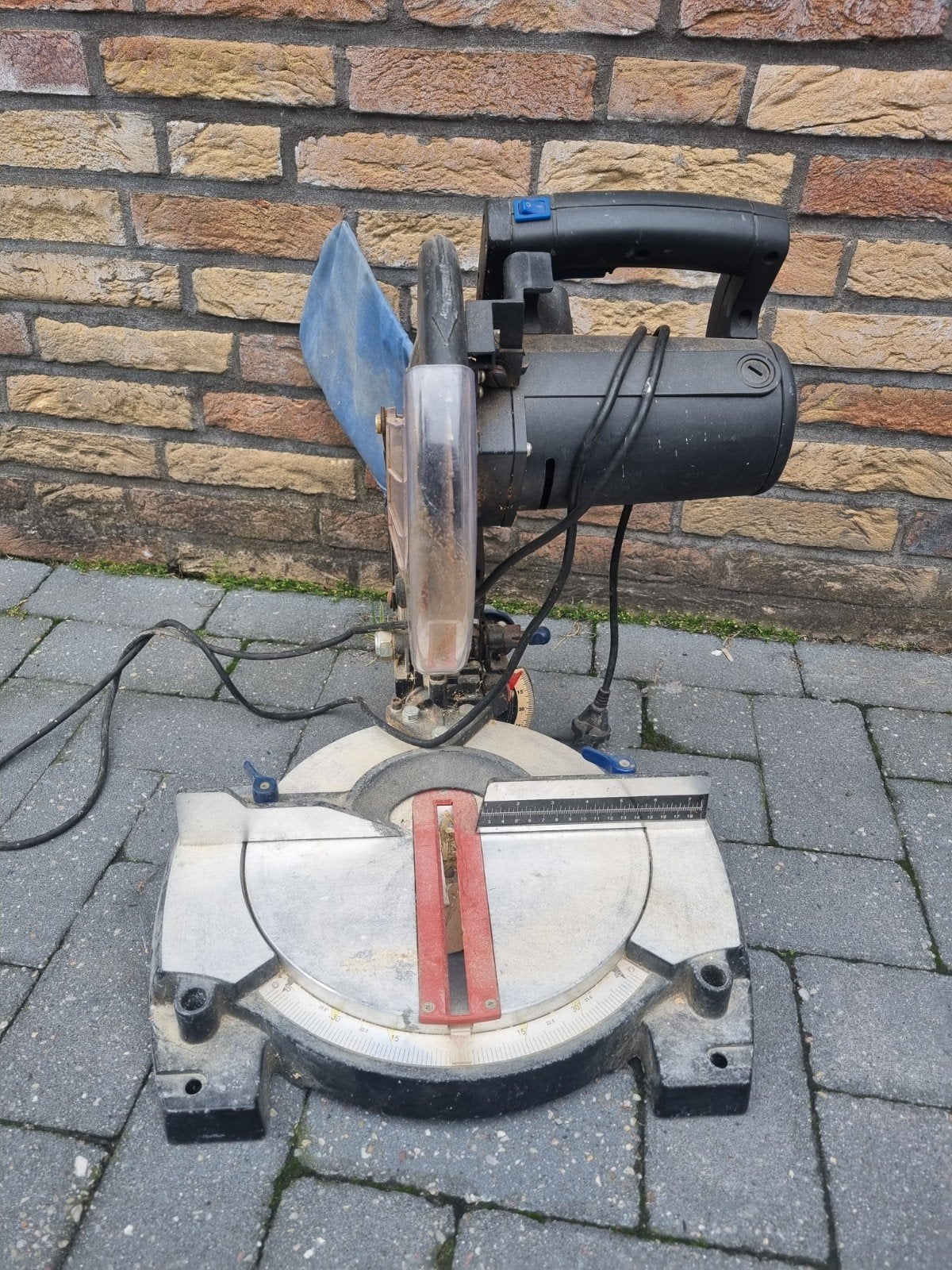 Ferm Afkortzaag FKZ-250NL - Goede staat, Ophalen, Gebruikt, 70 mm of meer, Ferm