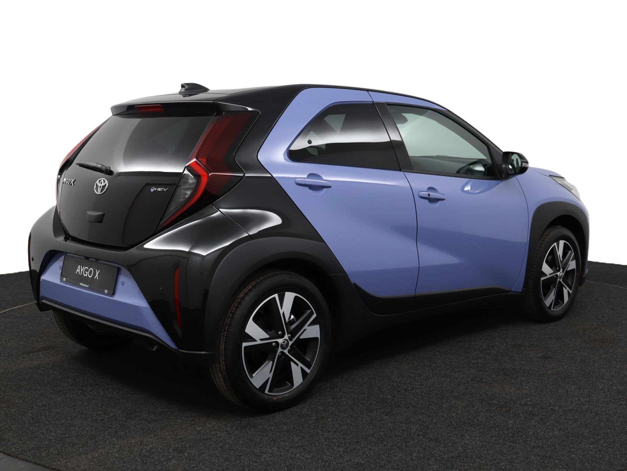 Toyota Aygo X Hybrid 115 pulse | DEMO | Adaptive Cruise Cont, Auto's, 12 maanden, Stof, Euro 6, Overige kleuren