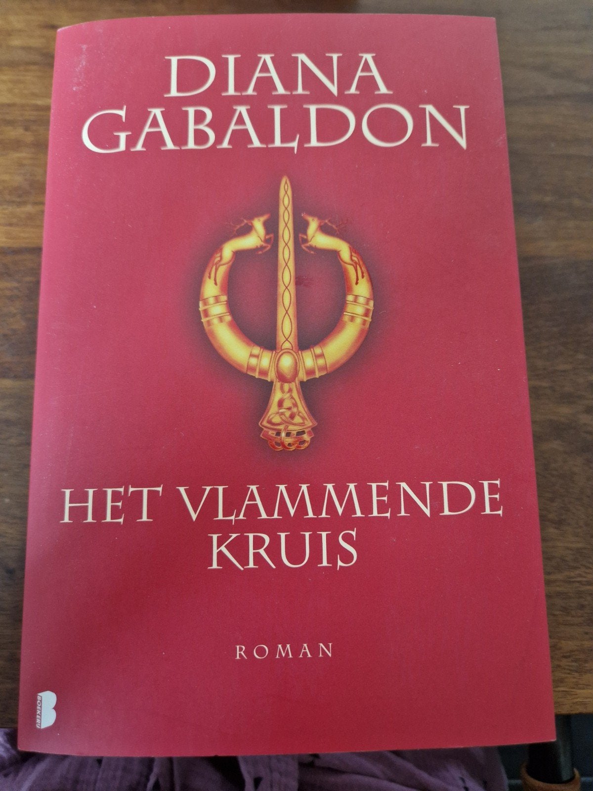 Diana Gabaldon - Het vlammende kruis, Gelezen, Ophalen of Verzenden, Diana Gabaldon, Nederland