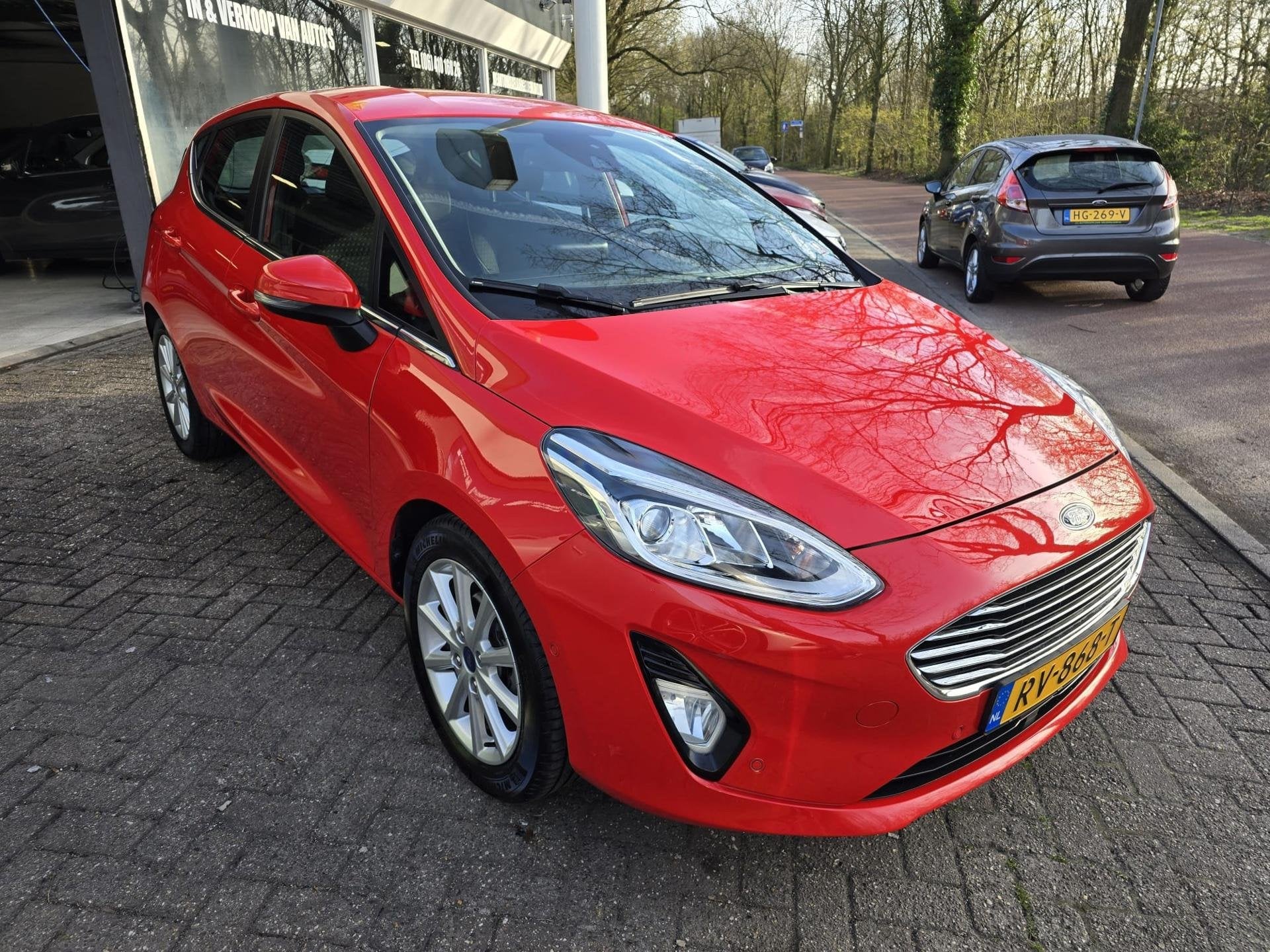 Ford Fiesta 1.0 EcoBoost Titanium | 2E EIGENAAR | 12 MND GAR, Auto's, Voorwielaandrijving, Gebruikt, Euro 6, 580 kg