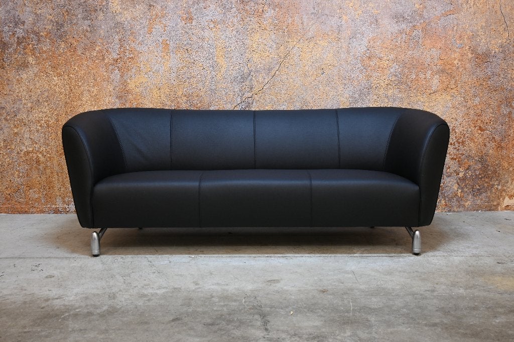 NIEUWbeklede zwarte leren Leolux Pupilla design bank, Leolux, Leolux, Driepersoons, 75 tot 100 cm