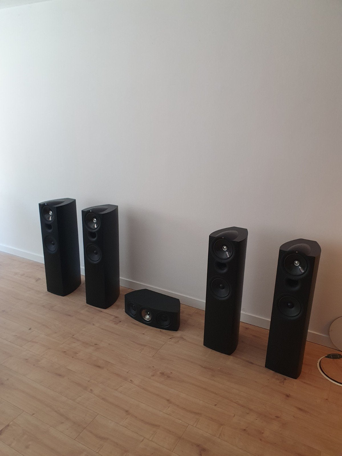 KEF 5.0 Surround Set - 4x KEF Q5 Zuilspeakers + KEF iQ60c Ce, Ophalen of Verzenden, 120 watt of meer, Overige merken
