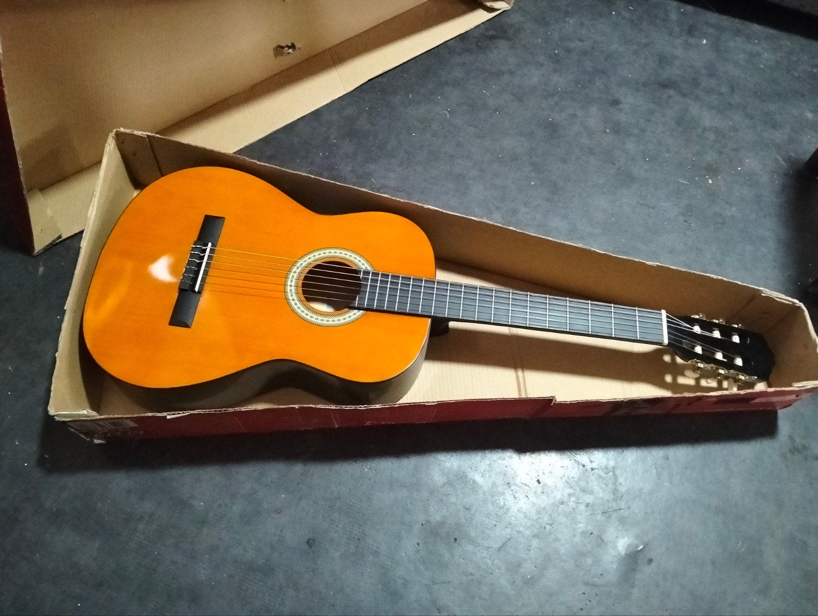Mooie gitaar, Ophalen, Zo goed als nieuw, Klassieke of Spaanse gitaar