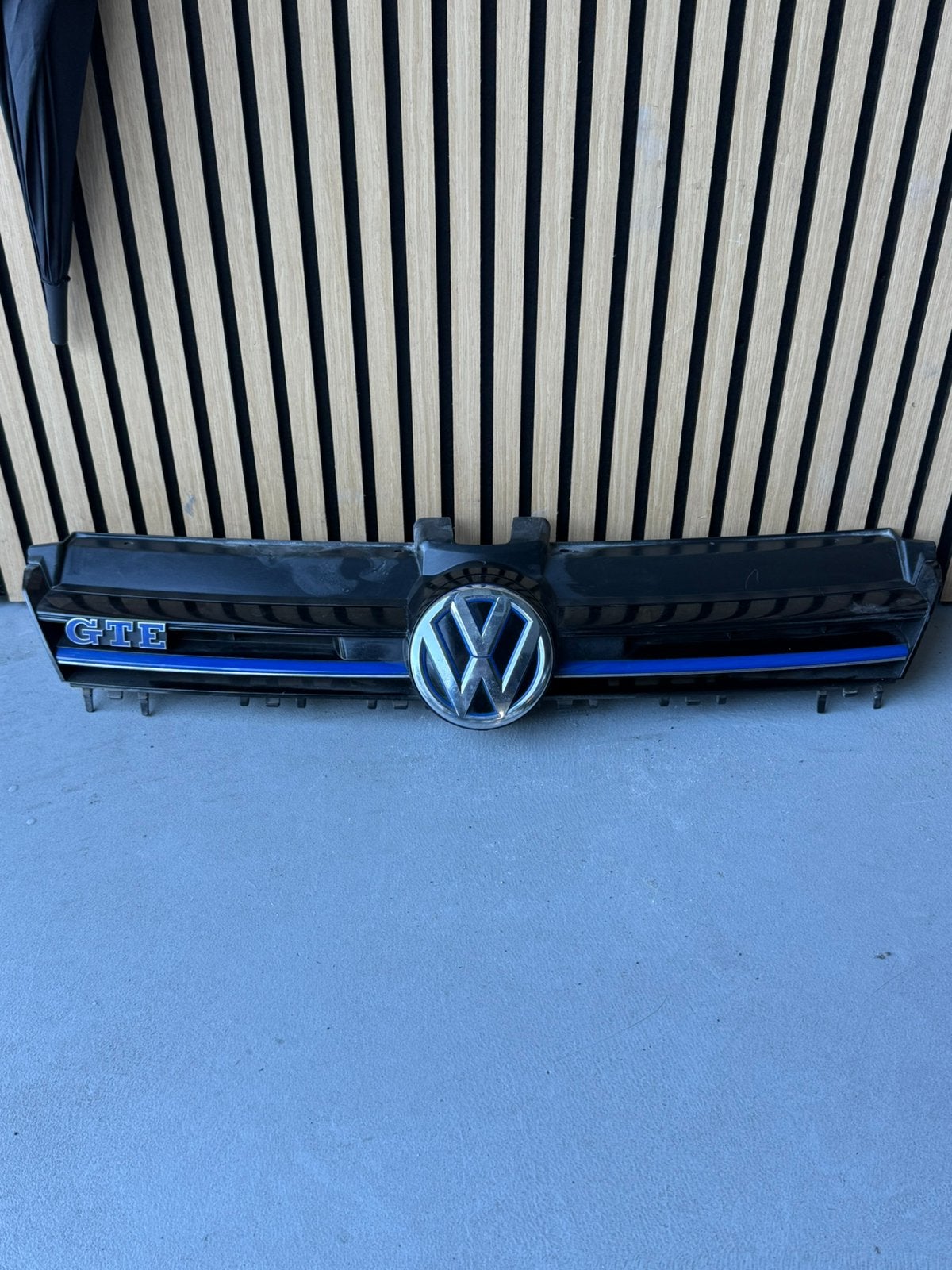 Originele VW Golf 7 GTE Grille 5GE853651, Gebruikt, Ophalen of Verzenden, Bumper, Volkswagen