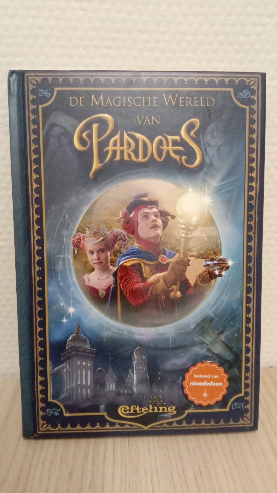 De Magische Wereld van Pardoes - Efteling boek, Ophalen of Verzenden, Zo goed als nieuw, Efteling