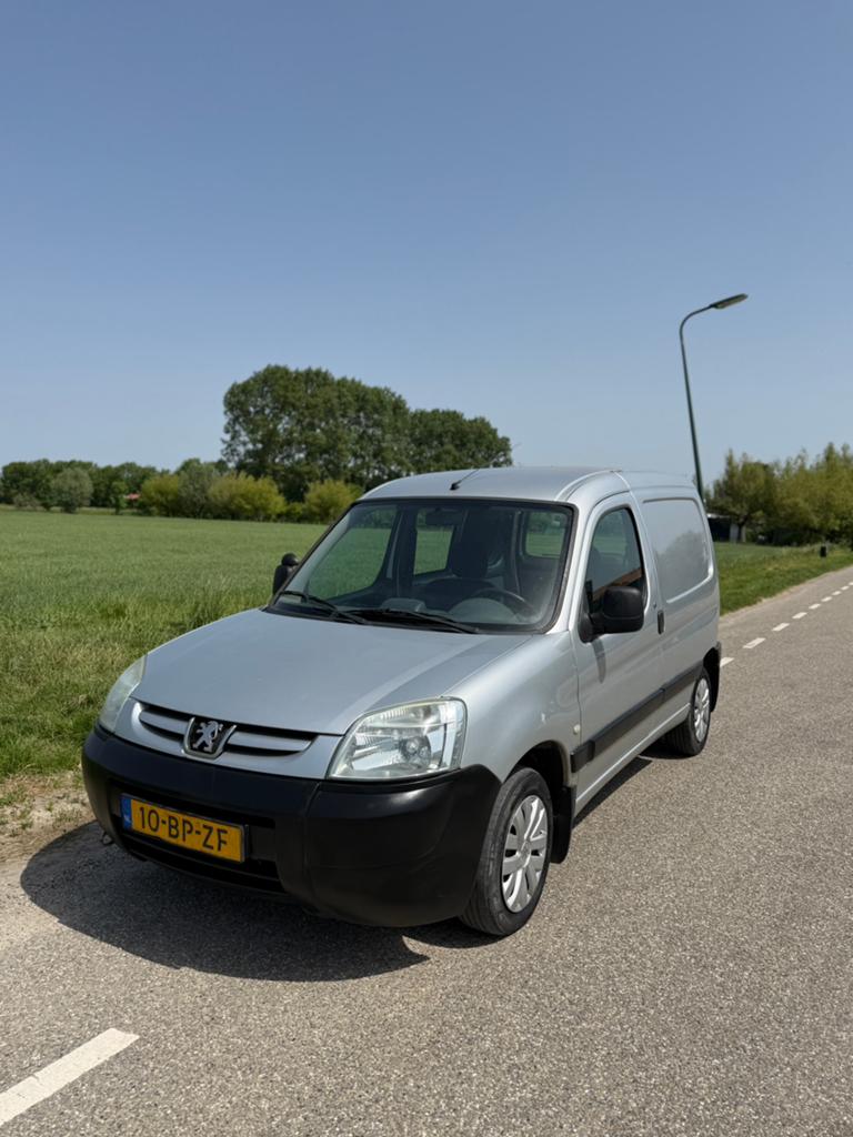 Peugeot Partner 1.9 D 170C COMPLEET, Voorwielaandrijving, Stof, 4 cilinders, Airbags