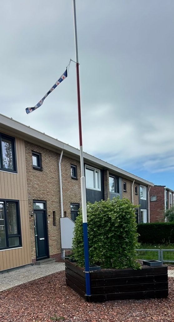 Vlaggenmast, Diversen, Vlaggen en Wimpels, Ophalen