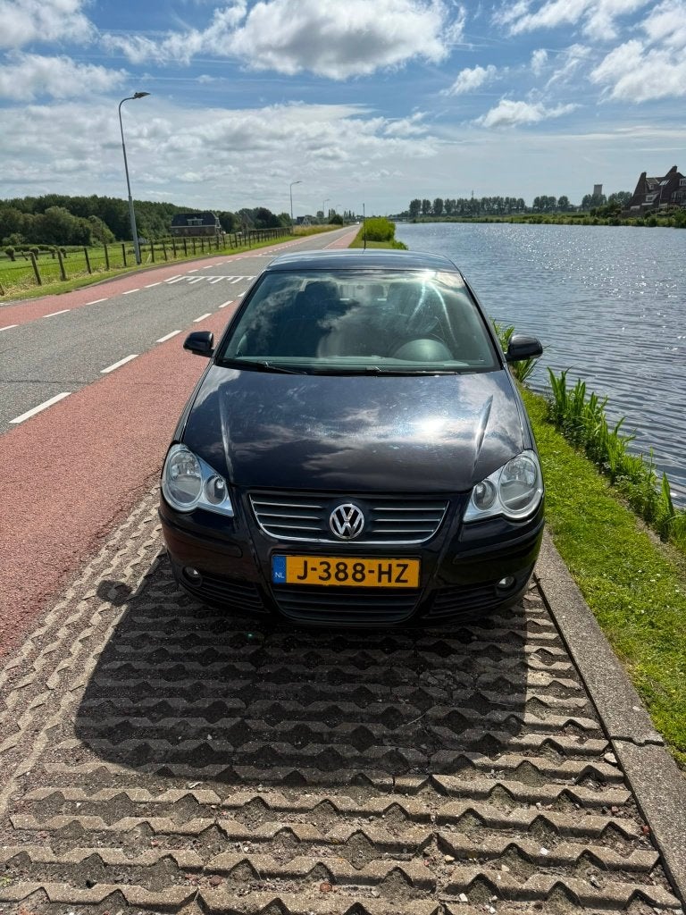 Volkswagen Polo 1.4 United 5-deurs | Bouwjaar 2009 |, Voorwielaandrijving, Stof, 4 cilinders, Zwart