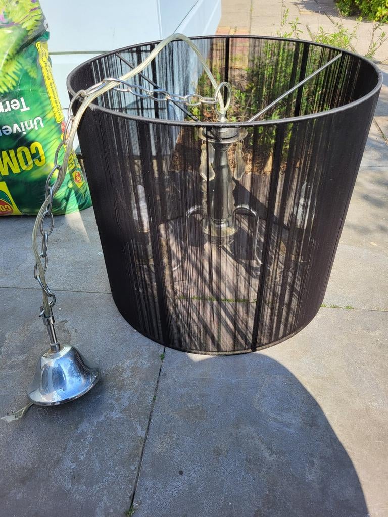 Kroonluchter met zwarte kap hoog 40 cm doorsnee 45 cm, Ophalen, Gebruikt