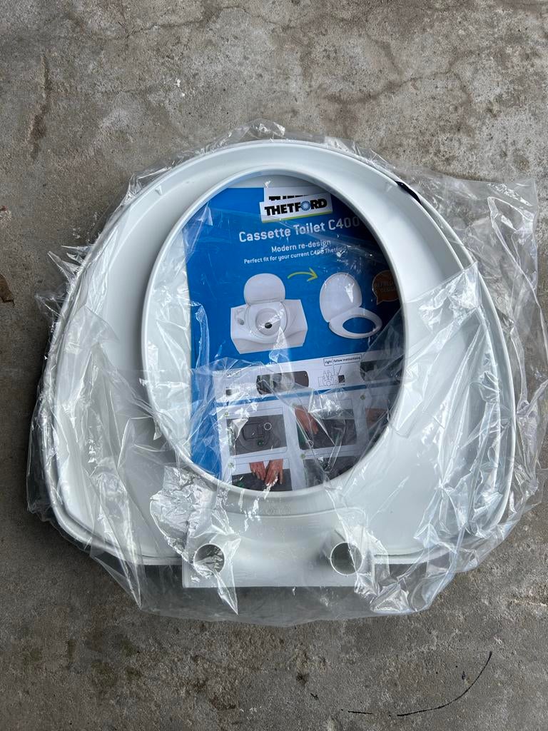 Caravan toiletbril voor cassette toilet C400, Ophalen, Nieuw