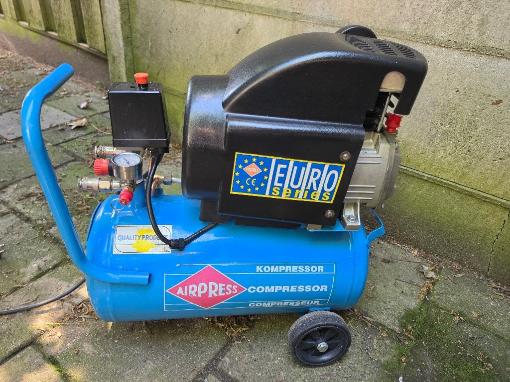 Te koop Airpres Compressor 310/25, Doe-het-zelf en Verbouw, Compressors, Ophalen, Gebruikt, 6 tot 10 bar, 200 tot 400 liter/min