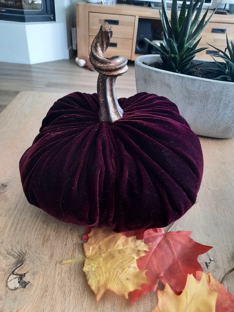 Prachtige decoratie pompoen, Westwing, Overige stijlen, Ophalen of Verzenden, Zo goed als nieuw, Paars
