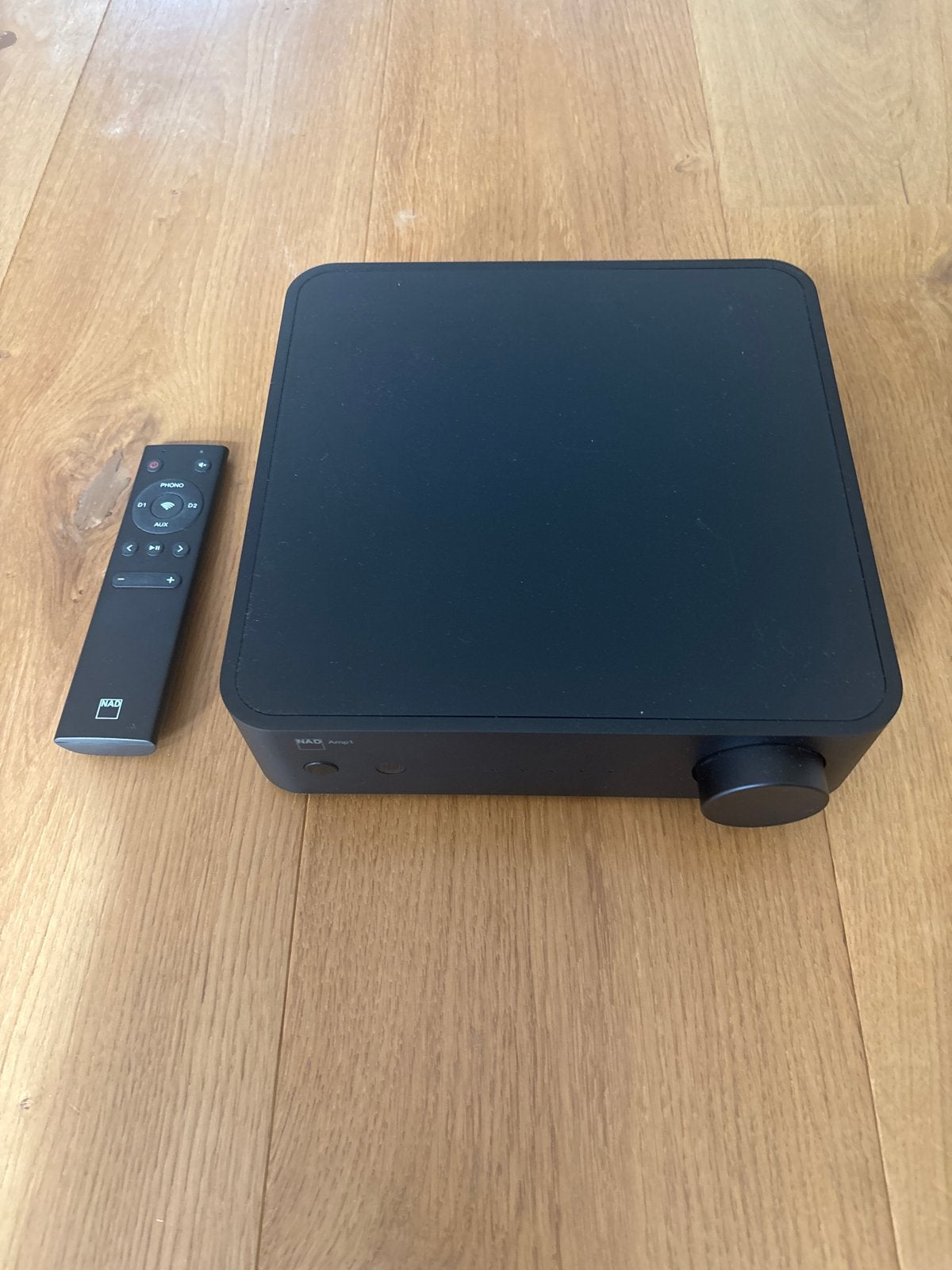 NAD AMP1 versterker met Chromecast, Zo goed als nieuw, Ophalen, Overige merken, Minder dan 60 watt